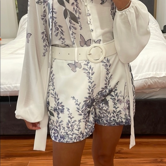 Purple Butterfly Print White Set - Picture 4 of 8